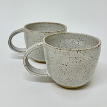 Load image into Gallery viewer, Cup: Oatmeal white 0010