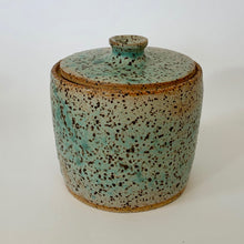 Load image into Gallery viewer, Lidded container: birds-egg green. 0029
