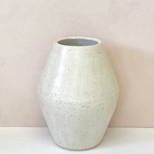 Load image into Gallery viewer, 02. White simple VASE - 19cm tall
