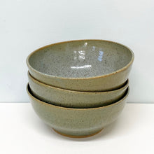 Load image into Gallery viewer, Blue-green soup/noodle bowls
